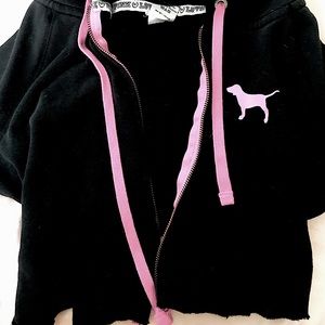 Small cropped pink hoodie